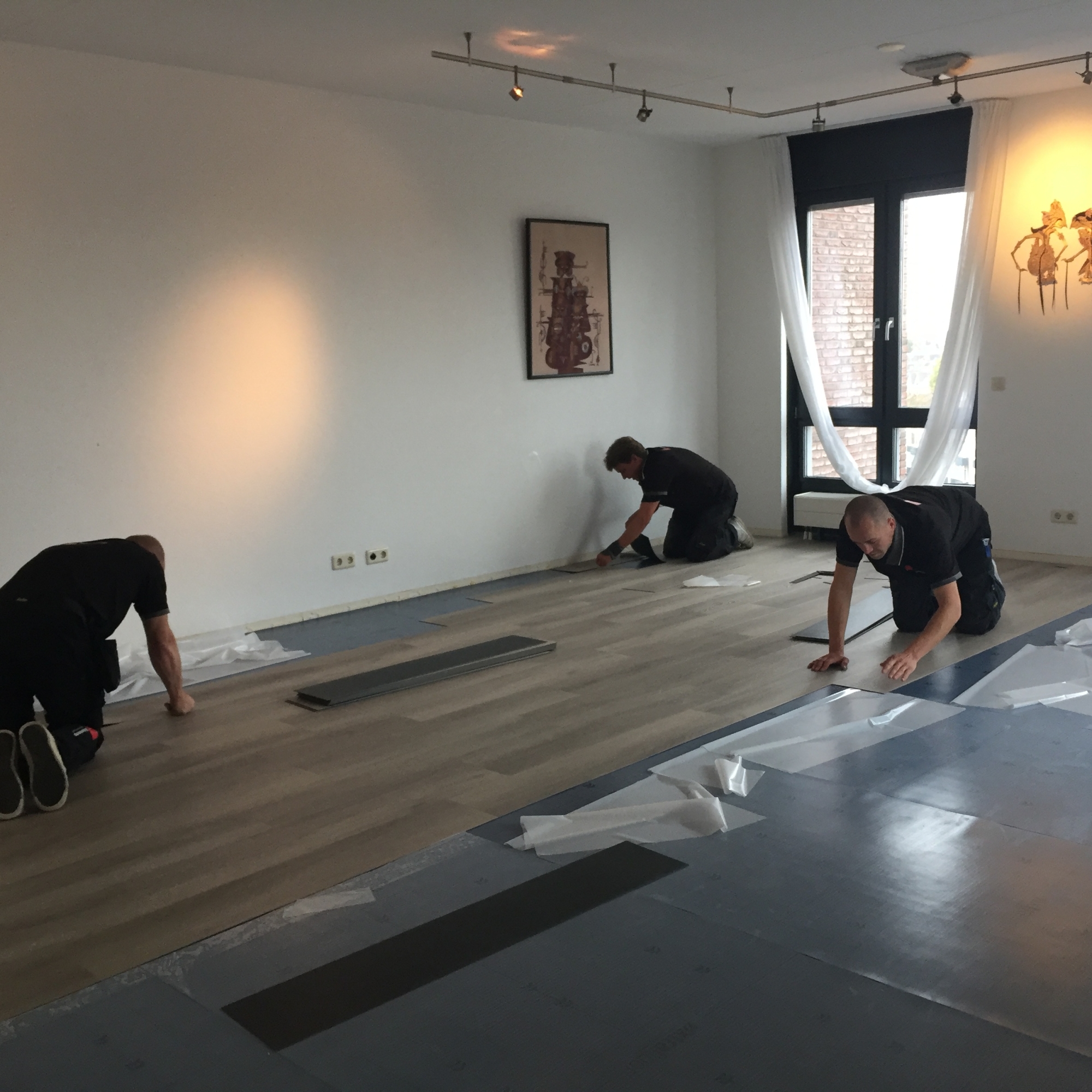 Leggen nieuwe PVC vloer