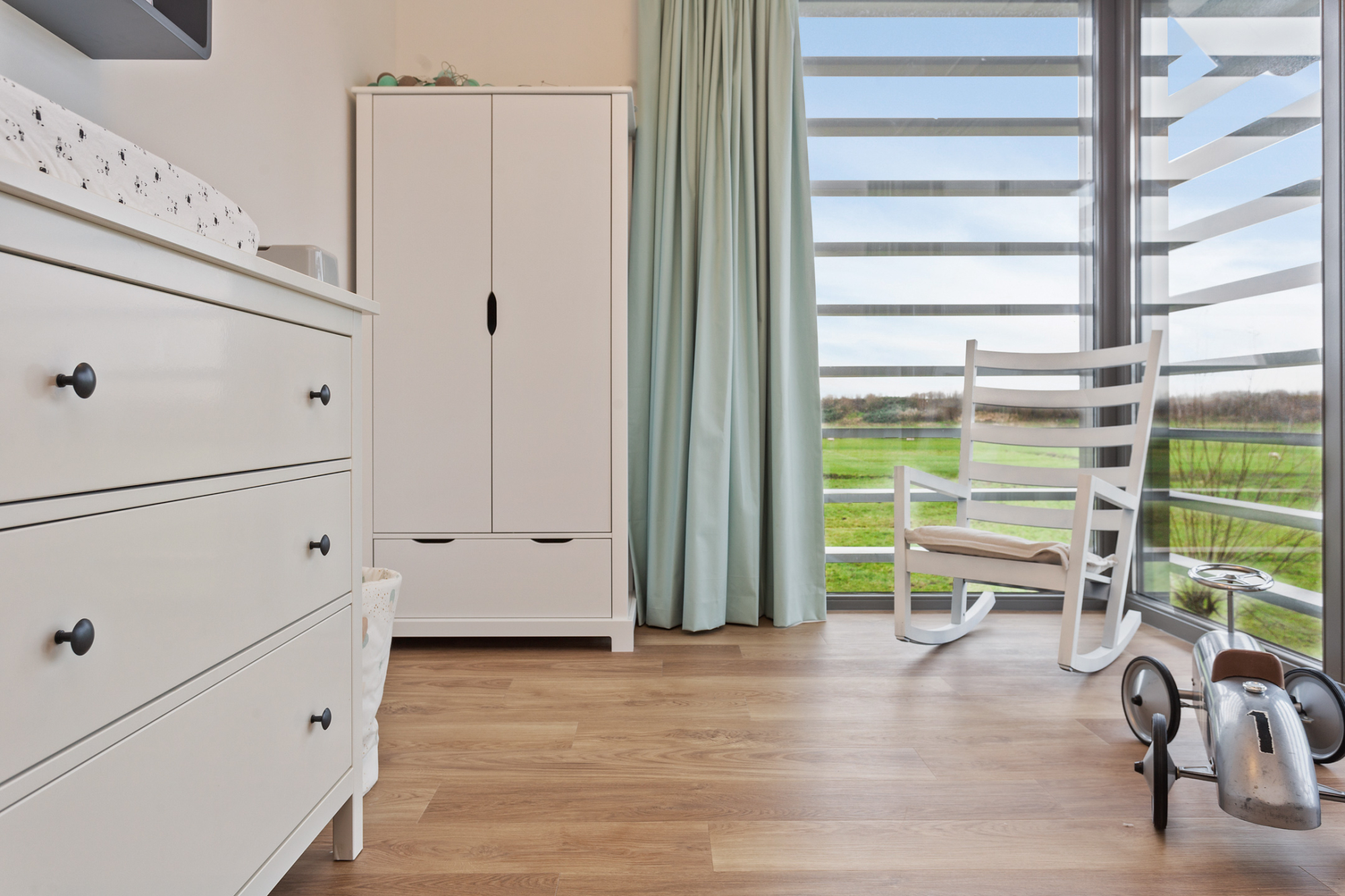 Woods Bedgebury Oak mFLOR 66219
