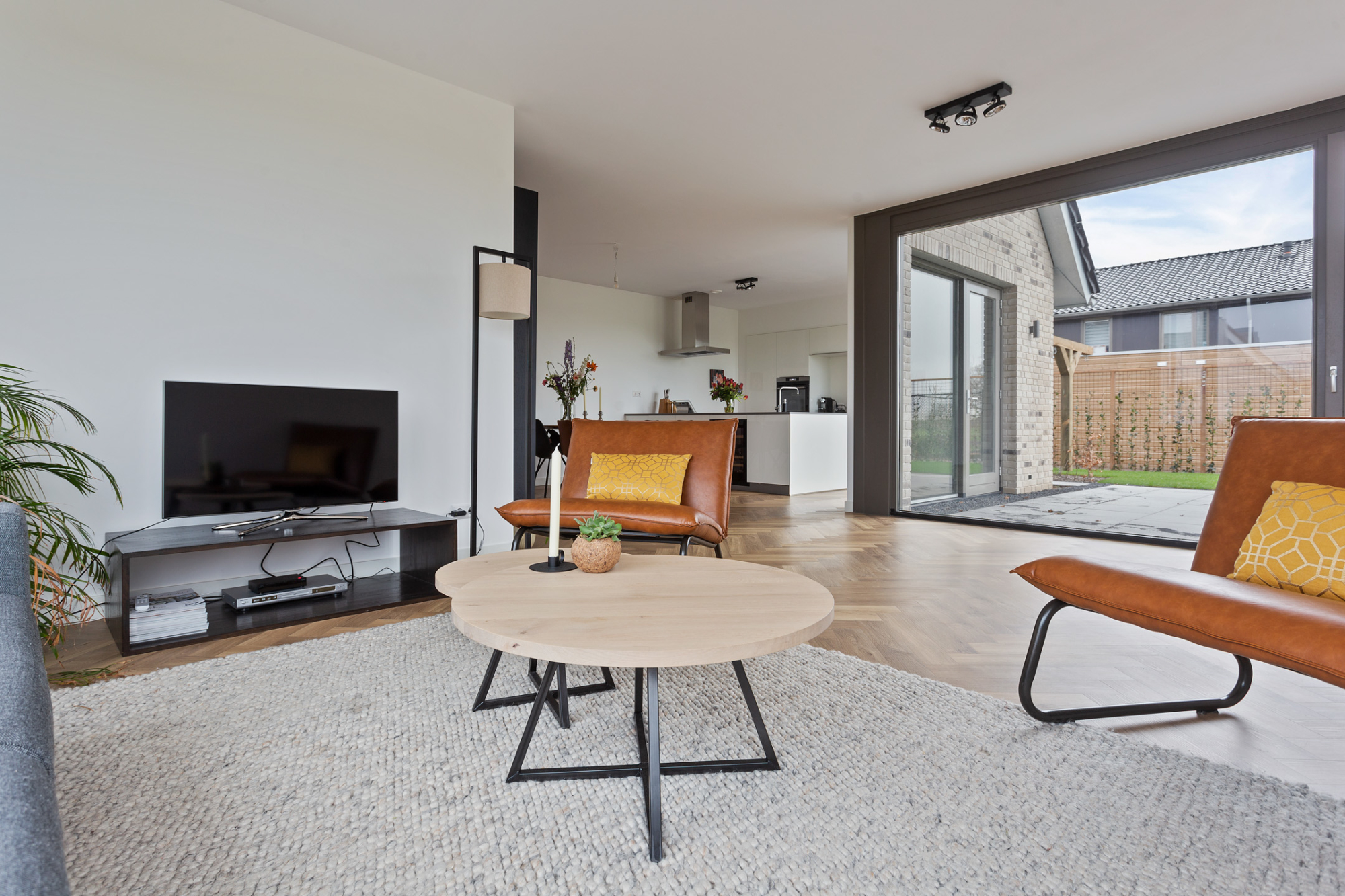 Visgraatvloer Parva Plus Warm Sycamore