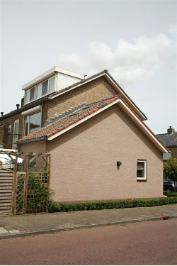 Aanbouw