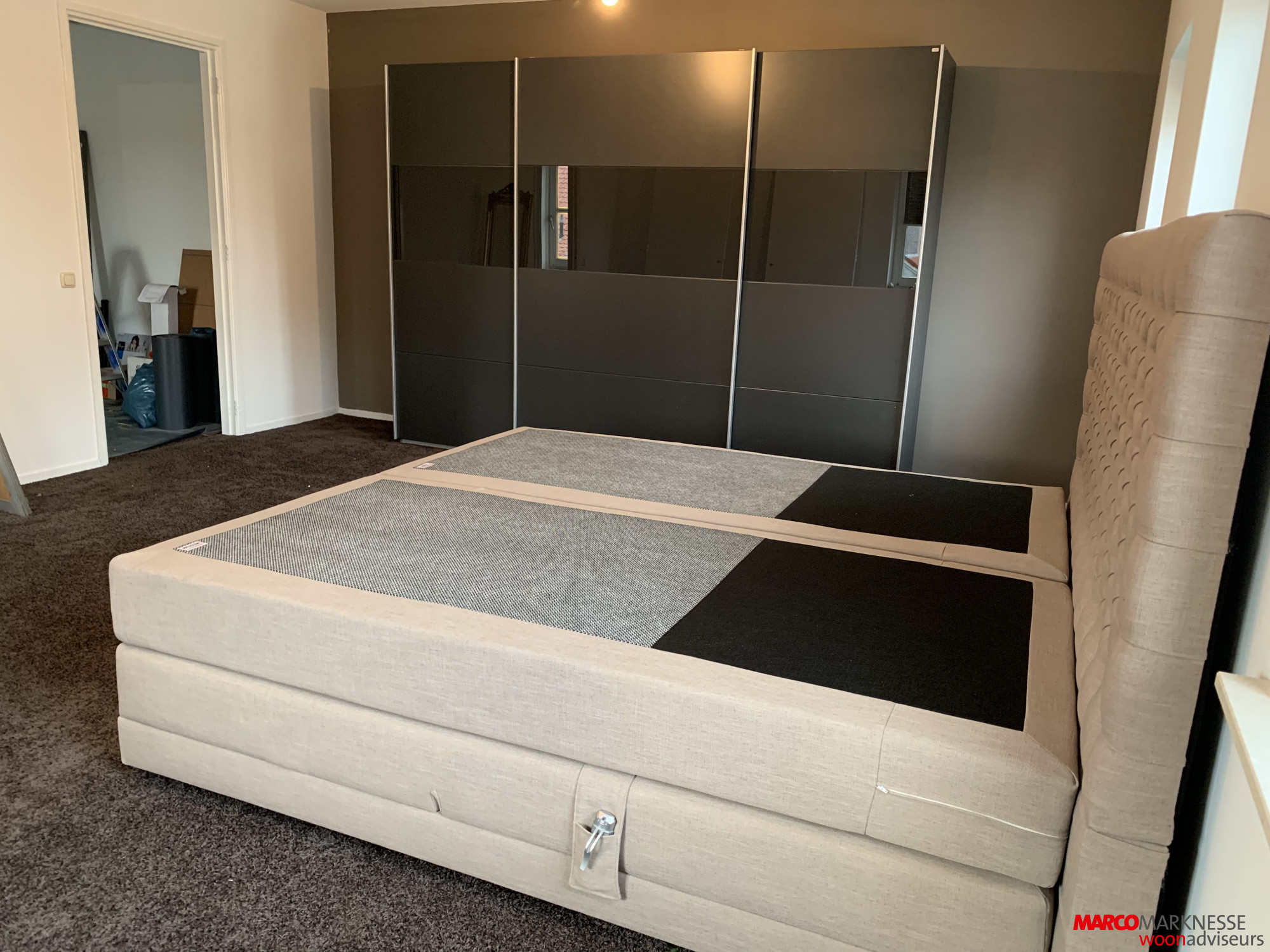 linnenkast quadra + elektrische boxspring