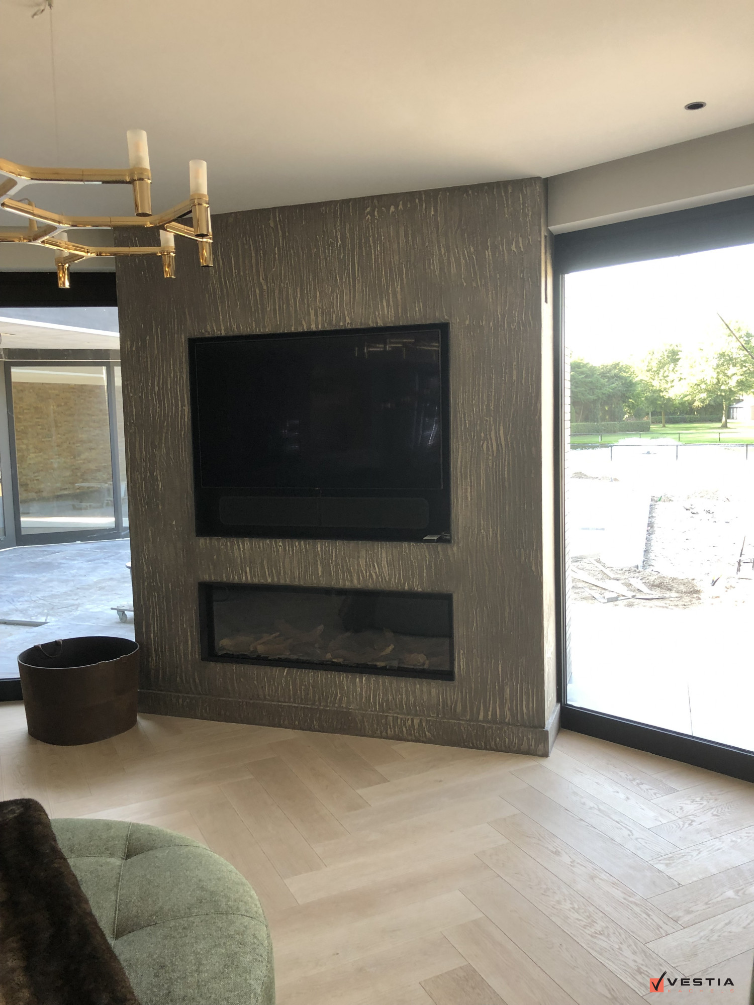 Tv gashaard concept in eigentijds stukwerk
