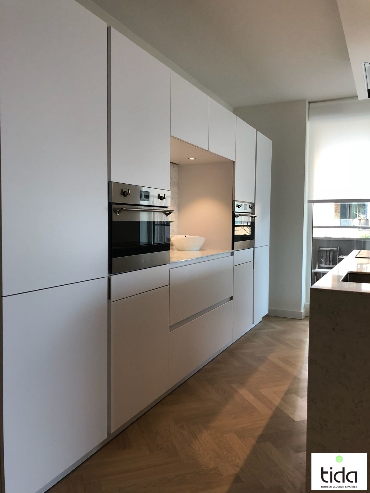 Visgraat parketvloer keuken eiken houtlook