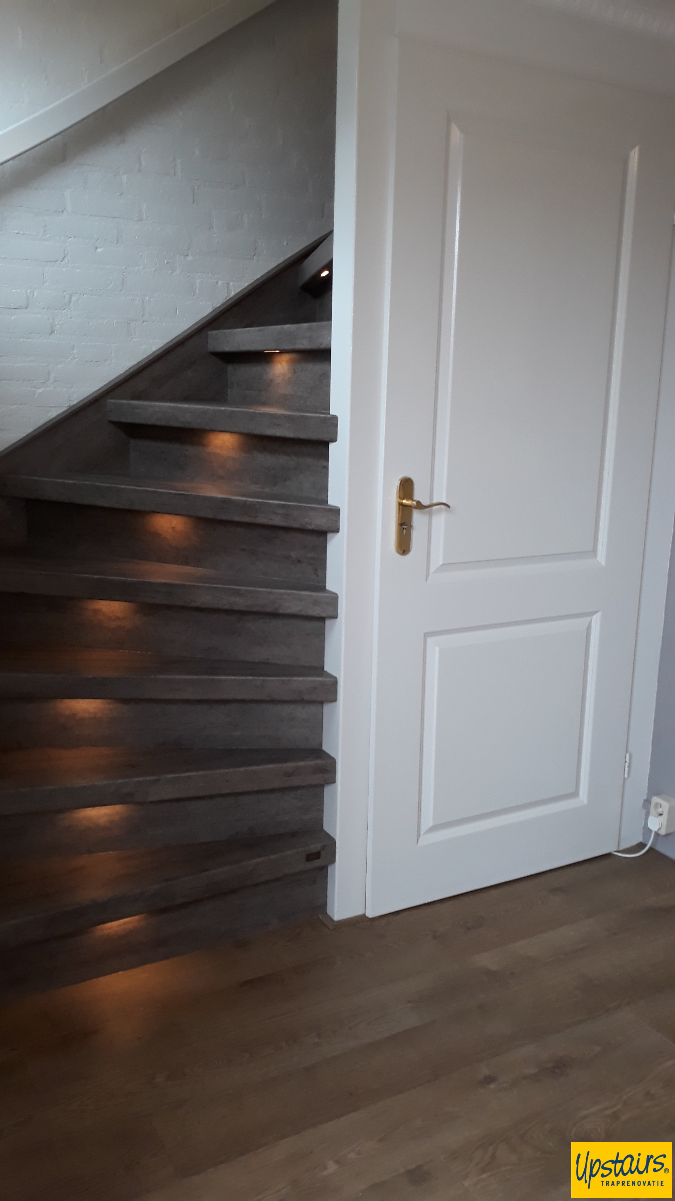 Vintage Oak met wangen na