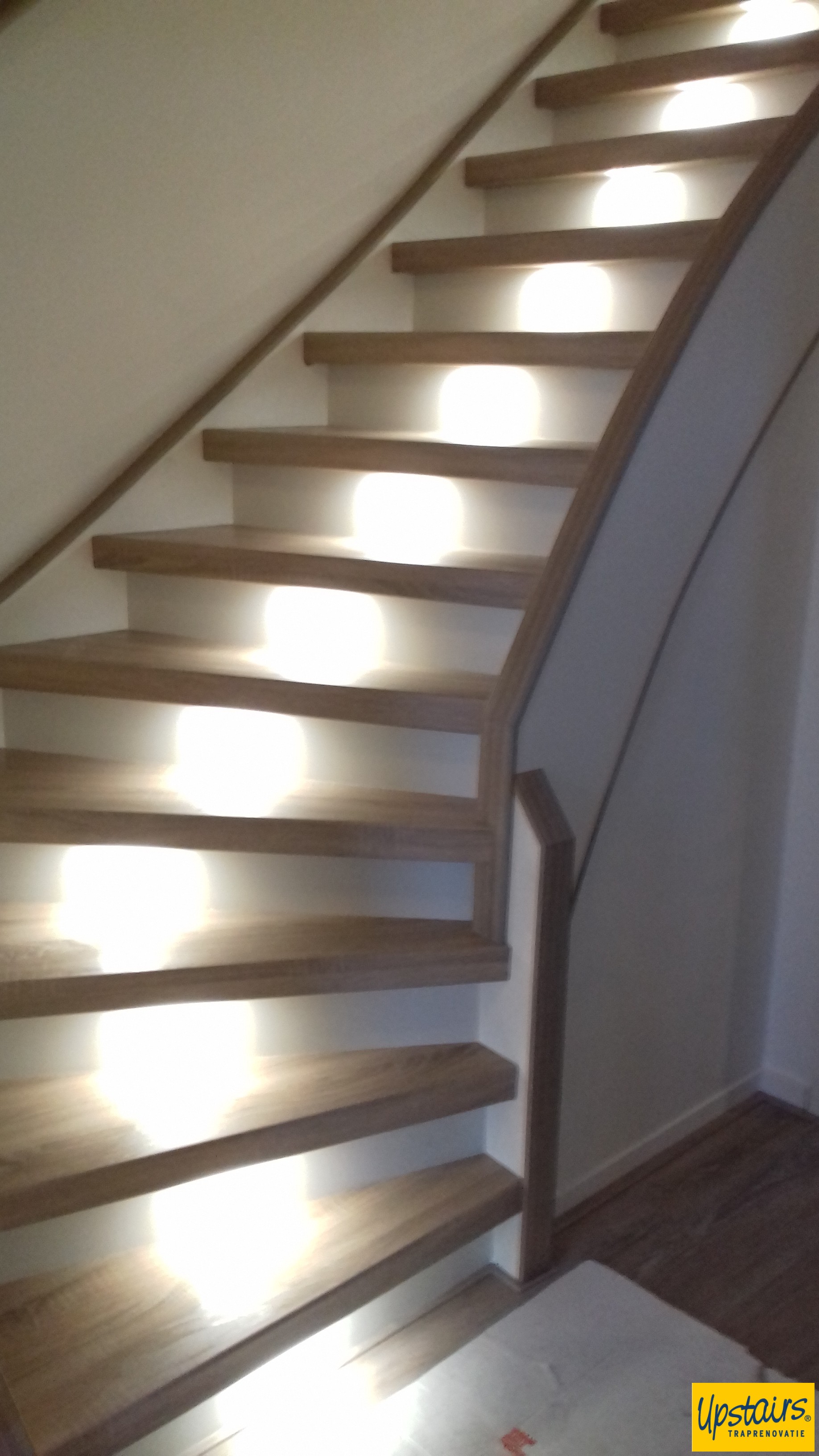 Trap na San Diego en witte wangen en balustrade