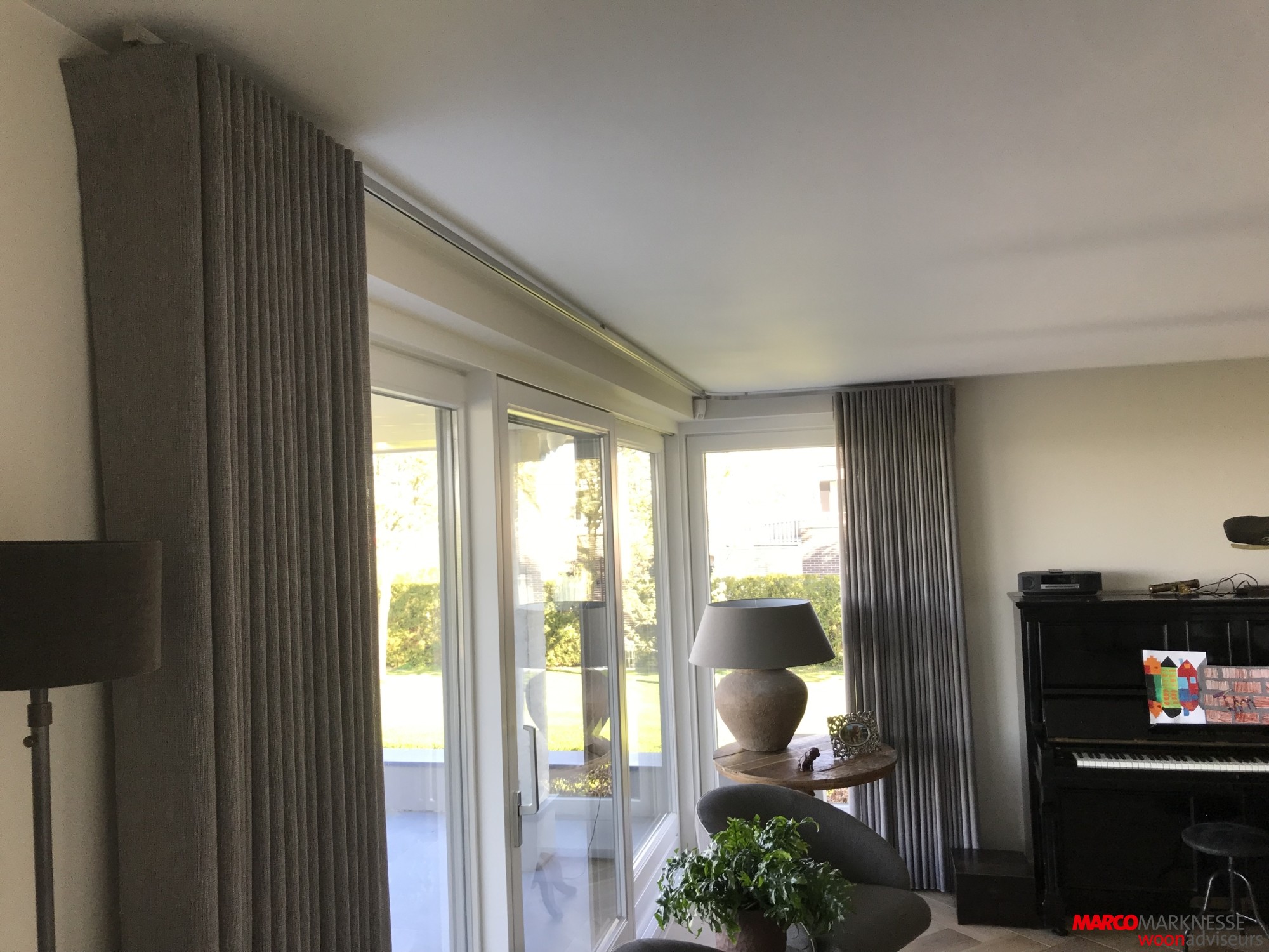 wave imbetween aan interstil rail roede rvs