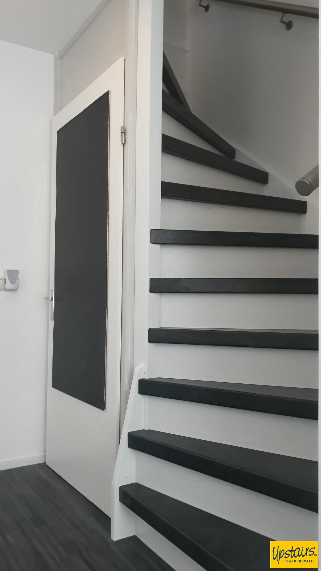 Raya Black met witte stootborden Wout en Marinus