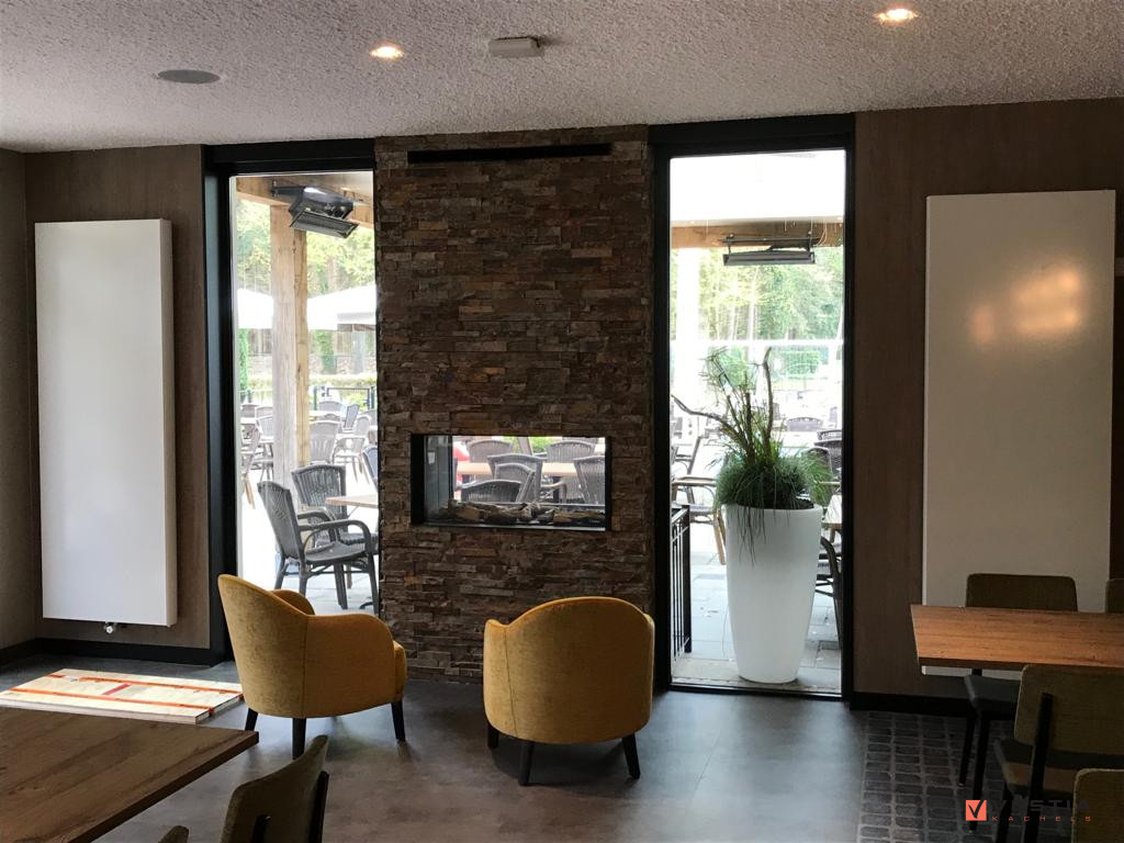 Gashaard als verbinding tussen restaurant en terras